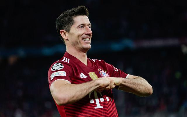 普利西奇高烧奇迹复出，美国队长双响助米兰惊天逆转