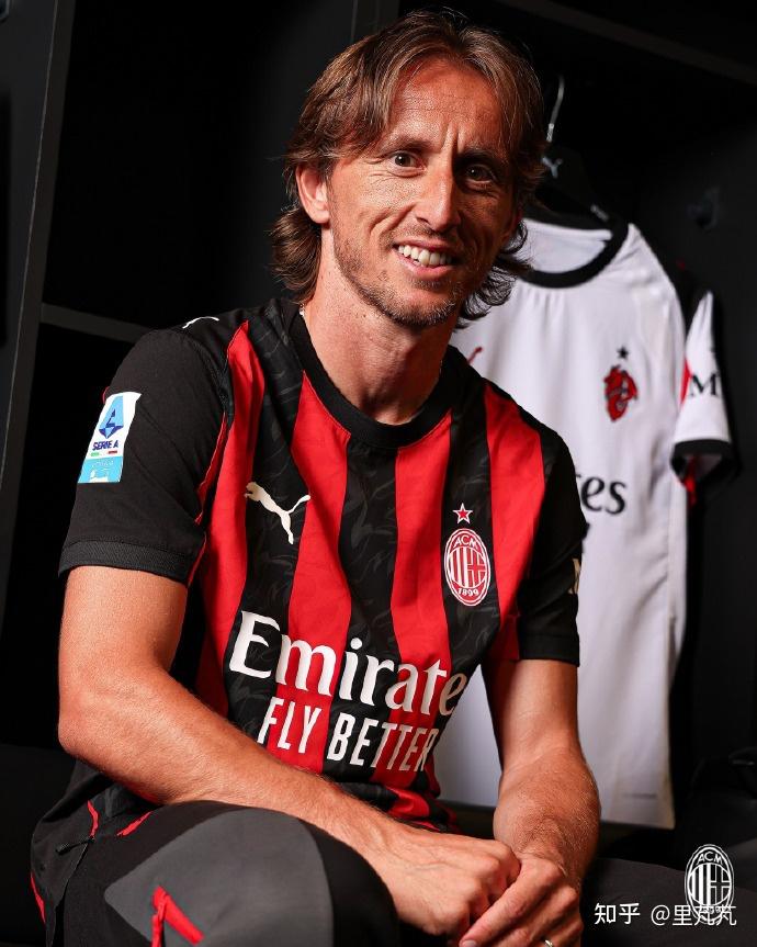 38轮仅丢23球！八户于南乡队史首次升级至日职乙联赛