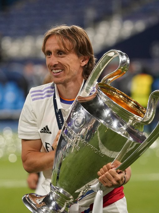 詹卢卡-曼奇尼：现在才11月，谈罗马争冠为时过早