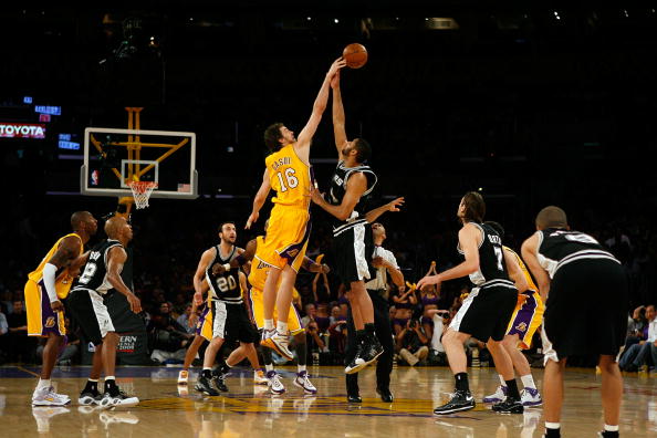 李玮锋：我觉得苏州的职业足球跟苏州这座城市还没有完全匹配